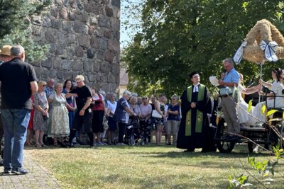 Erntedankfest mit Tradition (Bild vergrößern)