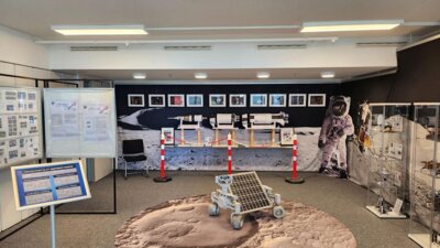 Ausstellung zum Thema "Erforschung des Mondes" in Laage (Bild vergrößern)
