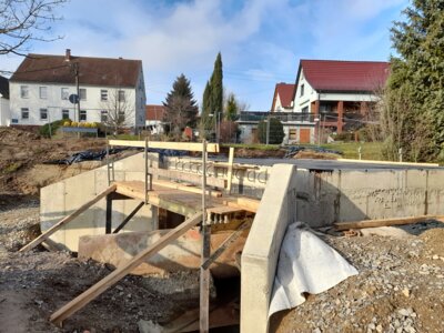 Meldung: Sperrung Obersteinbacher Straße - Zufahrt zu den Grundstücken  34-48