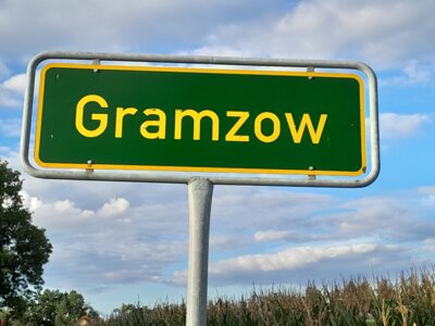 Foto zur Meldung: Gramzower wollen weiterhin für Geschwindigkeitsreduzierung auf der Landesstraße kämpfen