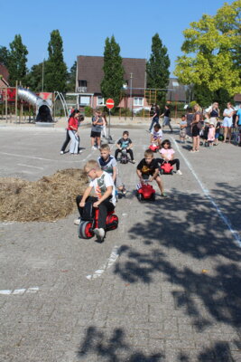 Bobbycarrennen beim Willkommensfest