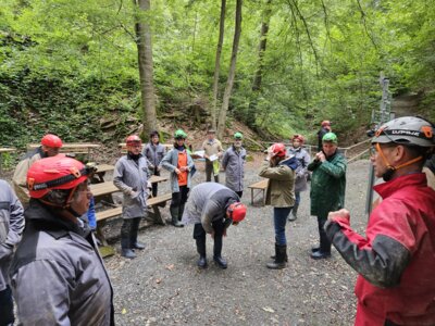 Geoparktag 2024 - Von der Bleßberghöhle zur Zinselhöhle (Bild vergrößern)
