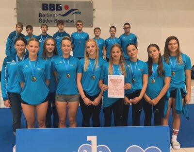 Siegerfoto beim Bundesfinale "JtfO" 2024 (Bild vergrößern)