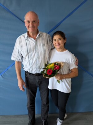 Edgar (1. Vorsitzender ESV) und Irina (Übungsleitung) (Bild vergrößern)