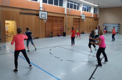 Meldung: Fantastischer Start bei Aerobic