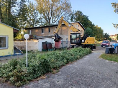 Der Sanitärtrakt wird zwischen Kegelhalle und Spielleuteheim errichtet. Foto: Martin Gallant