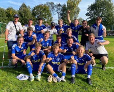 Foto zur Meldung: 1.Herren gewinnt auswärts deutlich