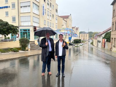 WABA und Stadt informieren: Bahnhofstraße: Kanäle verlegt und Fahrbahn erneuert (Bild vergrößern)