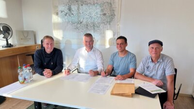 Meldung: Gemeinde Neukirch unterzeichnet Wärmelieferverträge für gemeindeeigene Gebäude