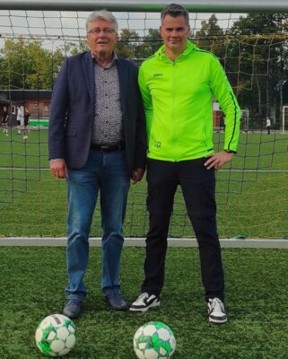Norbert Kerkhoff Vorstand Roter Keil und Carsten Diekmann Vorstand SVB (Bild vergrößern)