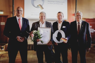 Foto zur Meldung: Stadt Lübbenau/Spreewald erhält die ServiceQualität Deutschland - Zertifizierung