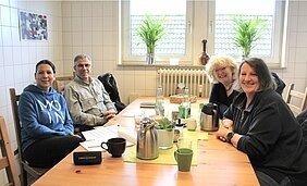 v.l.n.r.: Anja Friedrich "pro:connect" e.V., Hussein Kerri Handwerkskammer Oldenburg, Lydia Vaske Landwirtschaftskammer Weser-Ems und Bettina Doneit Oldenburgische Industrie- und Handelskammer (Bild vergr&ouml;&szlig;ern)