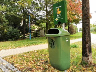 Foto zu Meldung: Jedes Übel in den Kübel: Calau investiert in Hundetoiletten