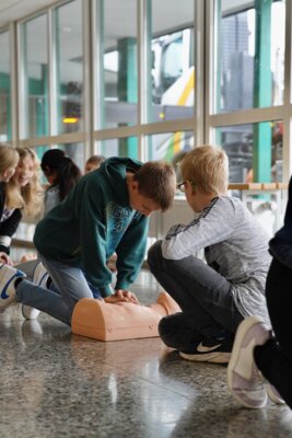 Projekt „Schüler retten Leben“ an der Sekundarschule