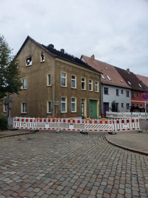 Foto zur Meldung: Wichtige Verkehrsinformation nach Hausbrand im Kreuzungsbereich Mühlenstraße/Strelitzer Straße/Lange Straße
