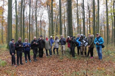 Gruppenfoto Teilnehmer Fotoangebot Herbst Voorwold (c) Gerhard Schäfer (Bild vergrößern)