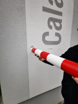 Foto zur Meldung: Vandalismus an Kita: Stadtverwaltung Calau sucht Zeugen