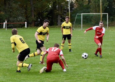 Sicherer Auswärtserfolg fuer #FSVErste (Bild vergrößern)