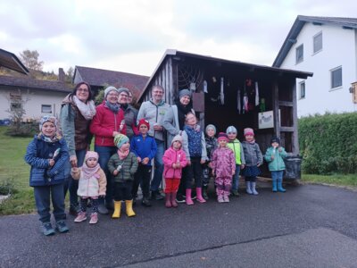 Foto zur Meldung: Dorfverein Hagengrub ruft Kinder zum Basteln auf – Schmücken am Sonntag, 27. Oktober