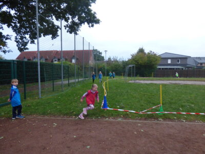 Sponsorenlauf und Gesundes Frühstück (Bild vergr&ouml;&szlig;ern)