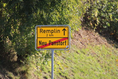 Wichtige Information des Straßenbauamtes Neustrelitz: Fahrbahnerneuerung B 104 Neu Panstorf – Remplin