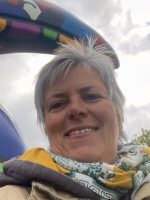 Foto zur Meldung: Auf Bus-Tour: Mit Heike Bartmann-Scherding durch den Norden des Kreises Unna