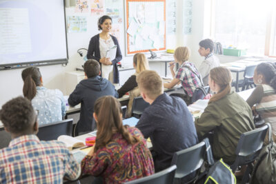Ausbildung zum/zur Verwaltungsfachangestellten (w/m/d)* Fachrichtung Kommunalverwaltung Foto: iStock@ChrisRyan (Bild vergrößern)