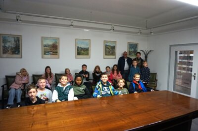 Besuch im Rathaus (Bild vergrößern)