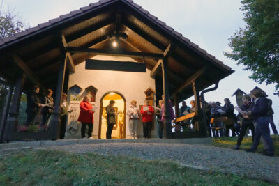 Foto zur Meldung: Gottesdienst in der St. Wendelin Kapelle in Viechtafell am 18. Oktober 2024