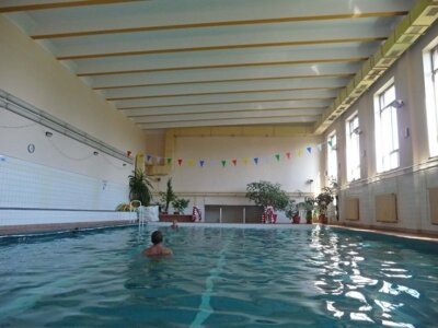 Schwimmhalle (Bild vergrößern)