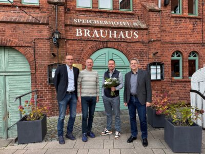 Foto: Uwe Neumann, Lutz Lange, Jan Lange, Dr. Oliver Hermann (v.l.n.r.) | Foto: Franziska Lenz (Bild vergrößern)