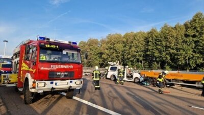 Schwerer Unfall auf A2 und Hinweis zu den herbstlichen Witterungsverhältnissen (Bild vergrößern)