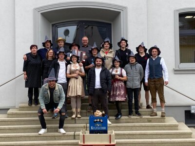 Kärwabesuch im Rathaus (Bild vergrößern)