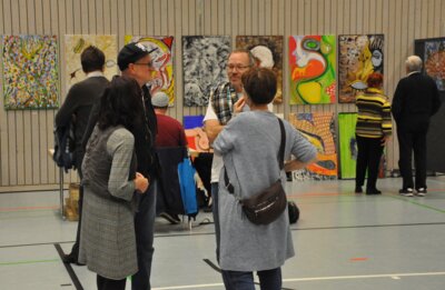 "Sehen, Hören, Genießen, Erleben" war das Motto: Viele Besucher ließen sich gerne auf das Kunsterlebnis ein.
