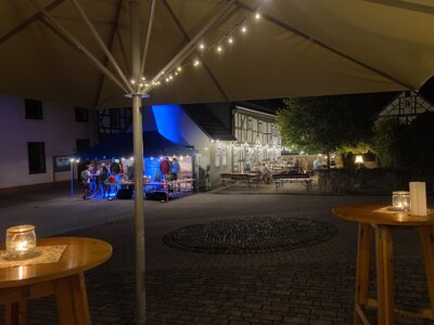 Meldung: Wieder ein schöner Weinabend an der Heimatstube