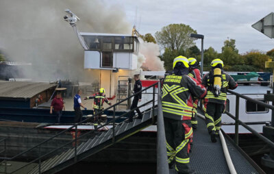 FEU 3 - Schiff brennt