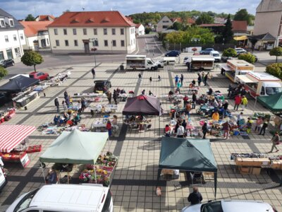 Foto zur Meldung: Naunhofer Frischemarkt mit Kinderflohmarkt erfolgreich