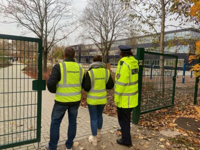 Schulwegsicherung durch Polizei und Ordnungsamt