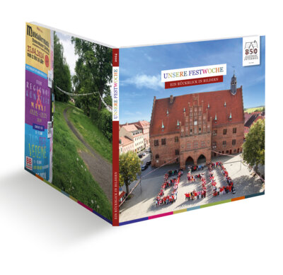 Foto zur Meldung: FOTOBUCH ZUR FESTWOCHE ERHÄLTLICH