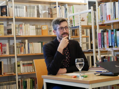 Foto zur Meldung: Jüdischer Schriftsteller und Regisseur Ron Segal eröffnet Veranstaltungsreihe „Jüdisches Kaleidoskop“ in der Rolandstadt