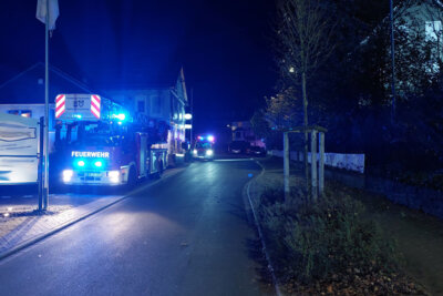 Industriebrand in Finnentrop-Weringhausen (Bild vergrößern)