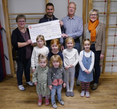 Foto zur Meldung: Sonnenstrom für unsere Kinder