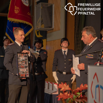 50 Jahre Freiwilligen Feuerwehr Pfinztal wird beim Ehrenabend gefeiert (Bild vergrößern)