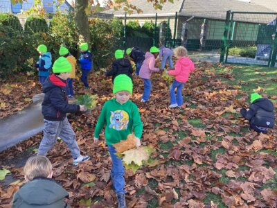 Meldung: Herbstliche Basteleien in Klasse 1a