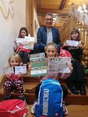 Meldung: Erfolgreiches Kinder- und Familienfest der Verwaltungsgemeinschaft Bad Tennstedt – Siegerehrung des Luftballon-Wettbewerbs am 12. November 2024