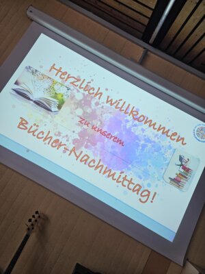 10. Büchertisch an der MPS ein voller Erfolg! (Bild vergrößern)