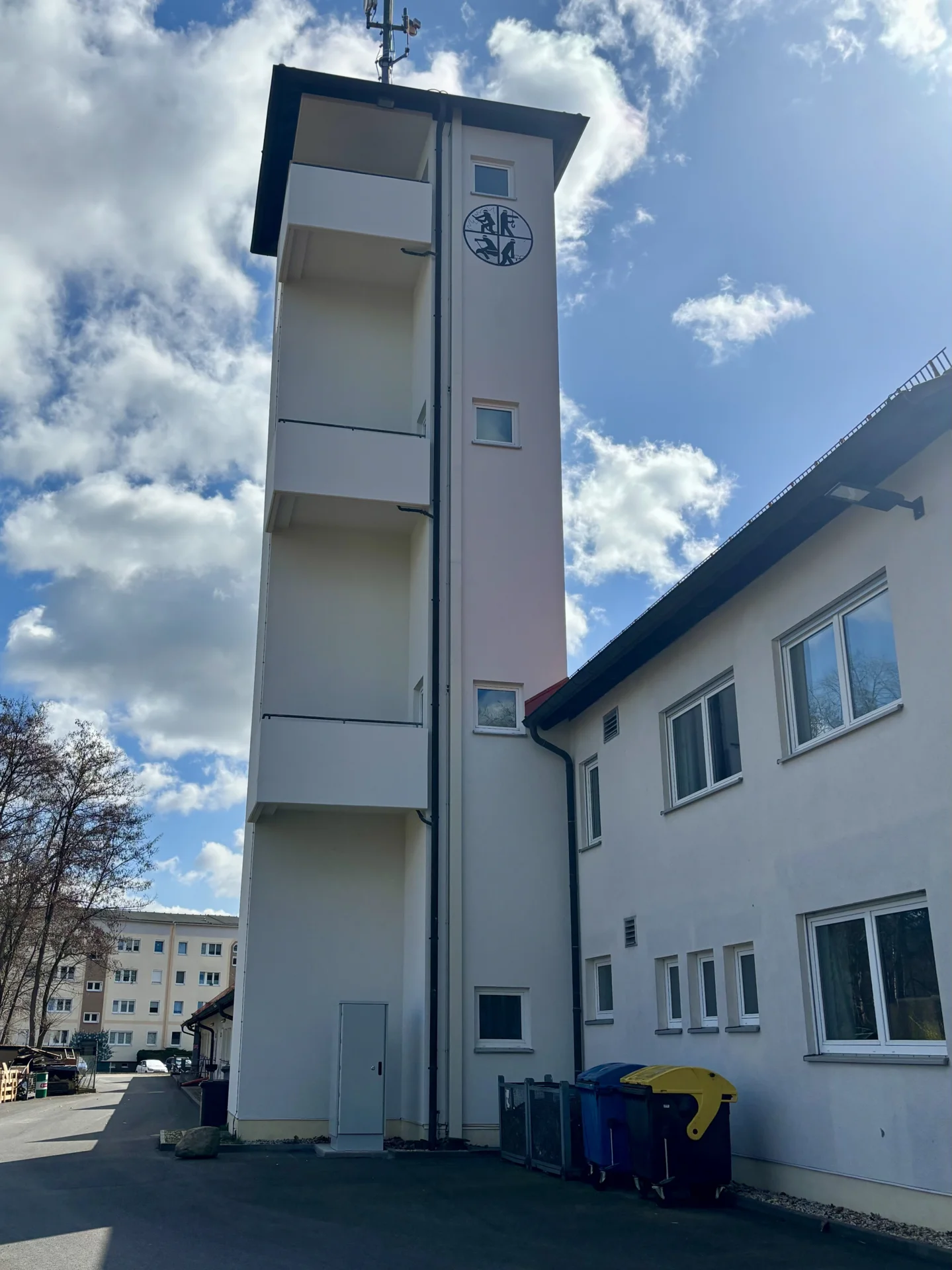 Schlauchturm neu