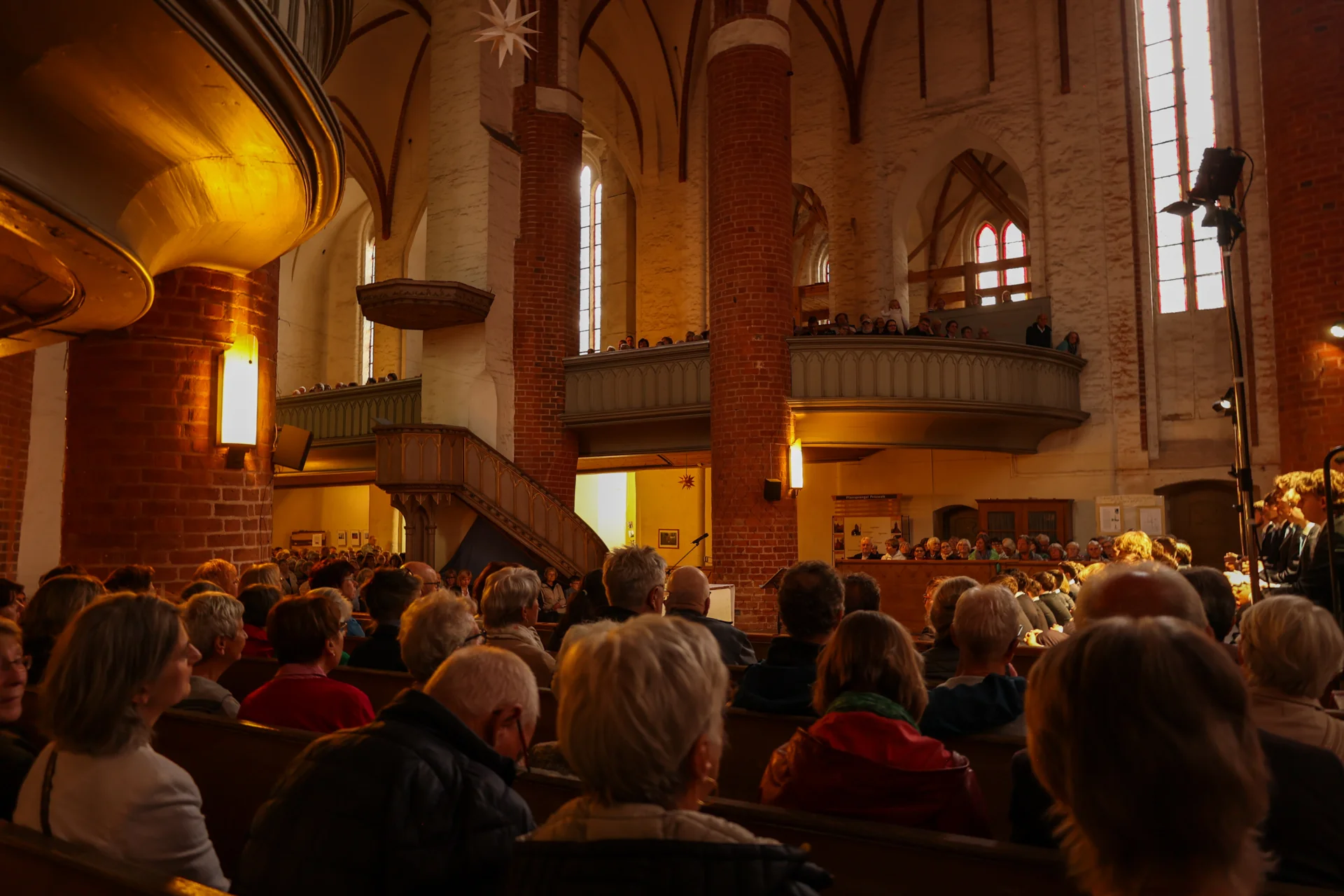 Eine beeindruckendes Konzerterlebnis war das Gastspiel des Dresdner Kreuzschores im Juni 2024 in der Sankt-Nikolai-Kirche. Foto: Peter Duchrau
