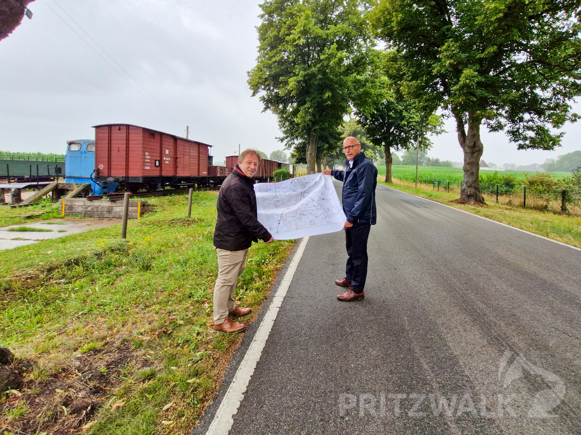 An der B 107 in Mesendorf: Dort muss die Bundesstraße dringend saniert werden. Foto: Stadt Pritzwalk
