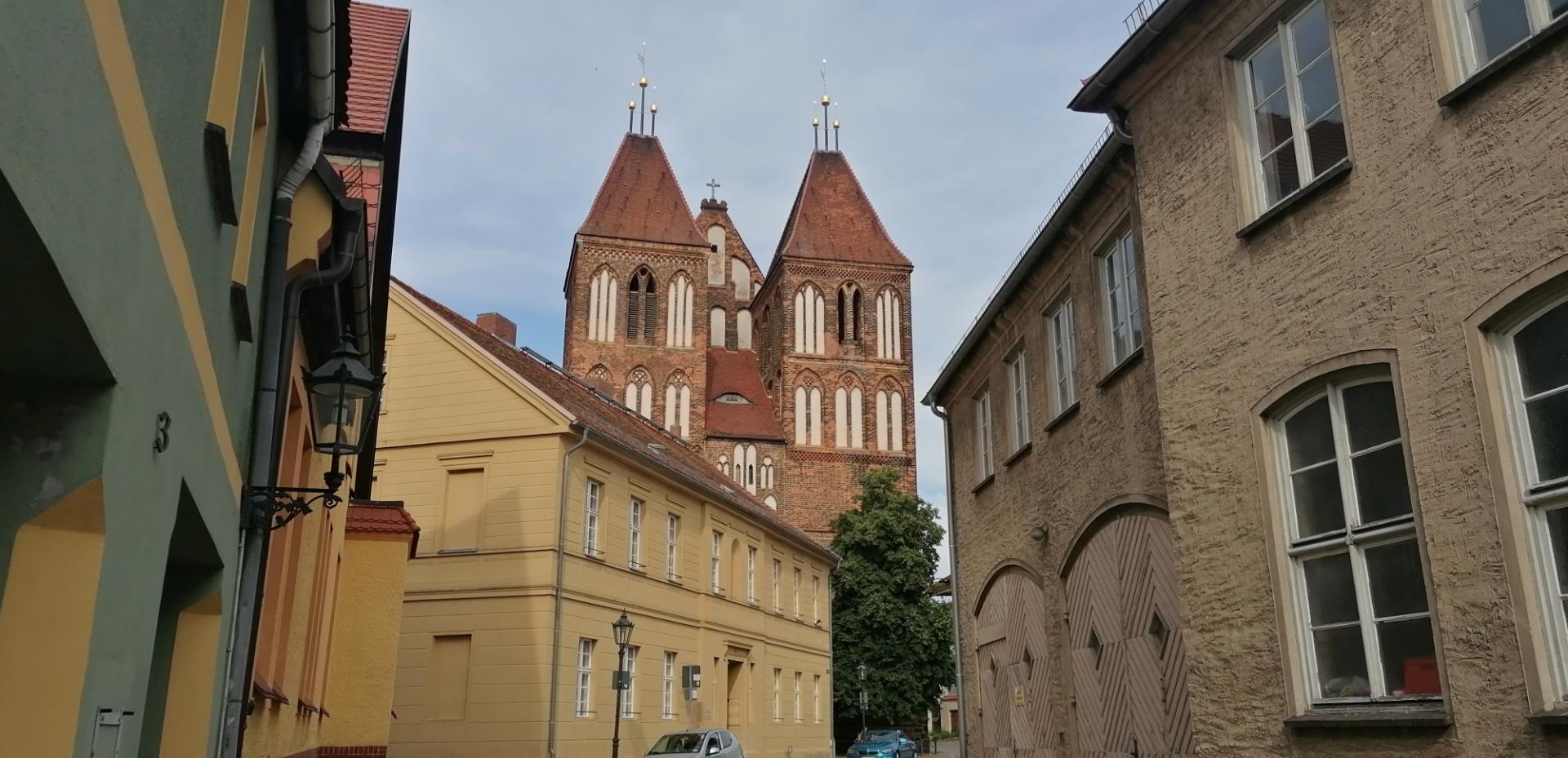 Blick auf die Luckauer Nikolaikirche. Foto: Dörthe Ziemer